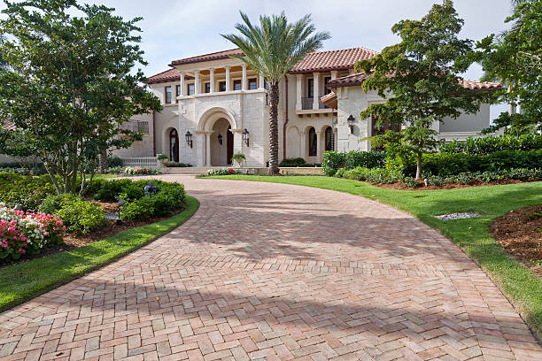 Best Driveway Paving Contractor  in Rochester, WI